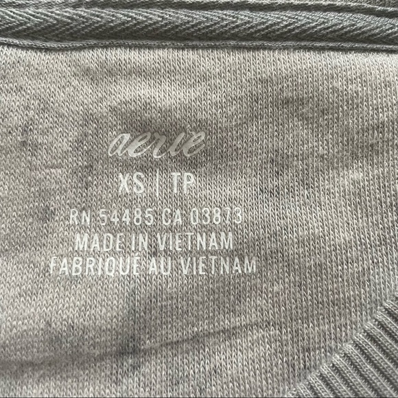 NWT AERIE OVERSIZED LEOPARD SWEATER - XS - Picture 10 of 15